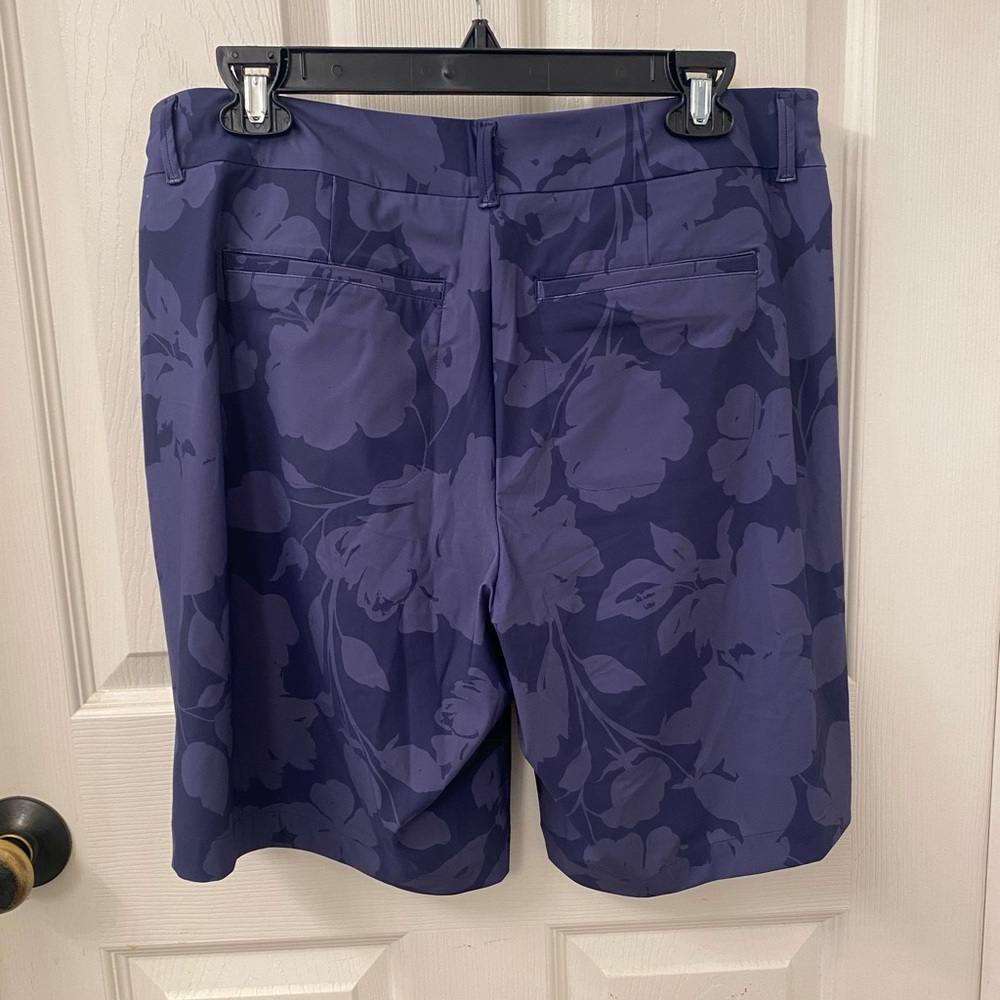 SPANX Lavender Patterned Shorts NWT - image 3